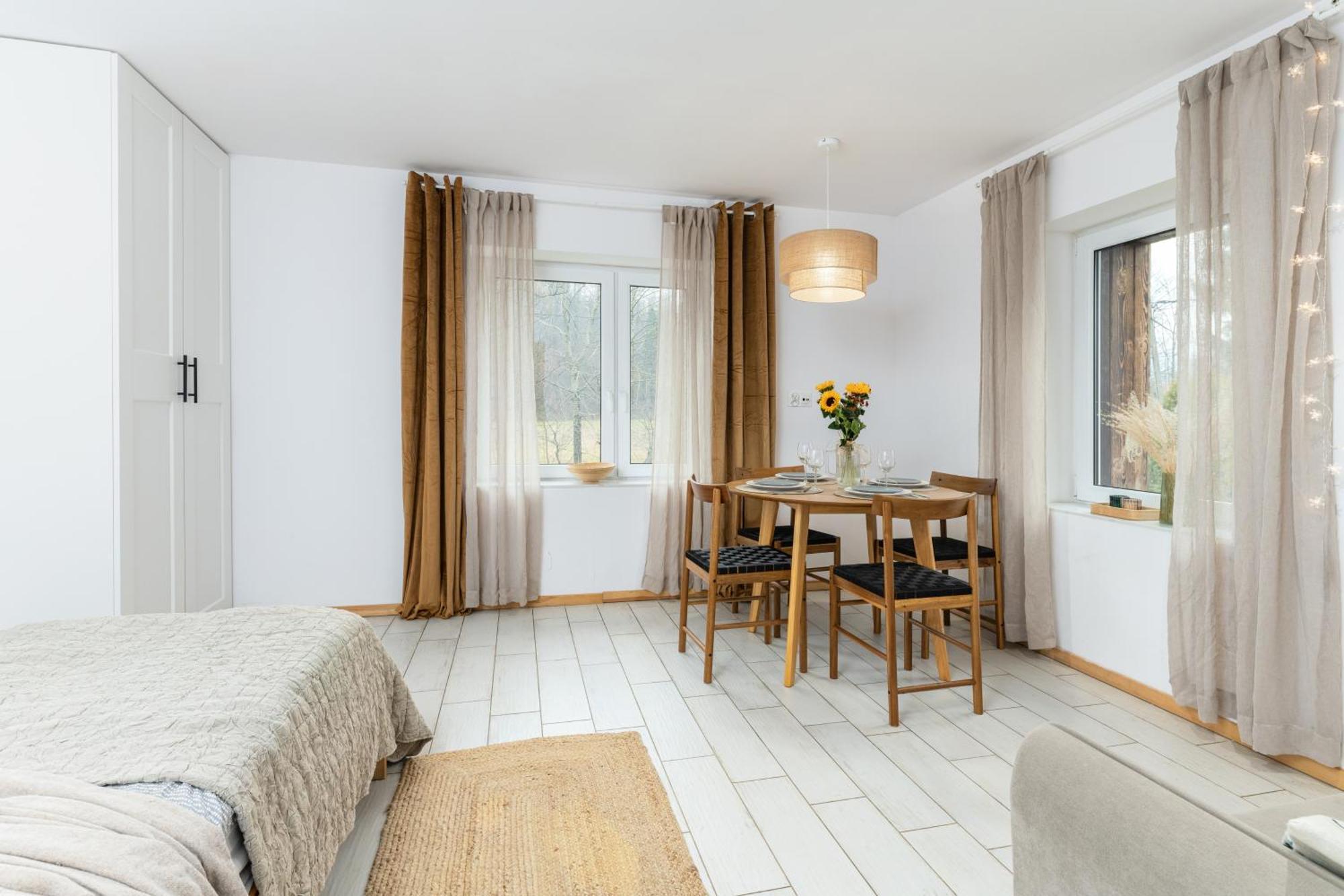 W Deski Dom Apartamenty Krzyzowa Bagian luar foto