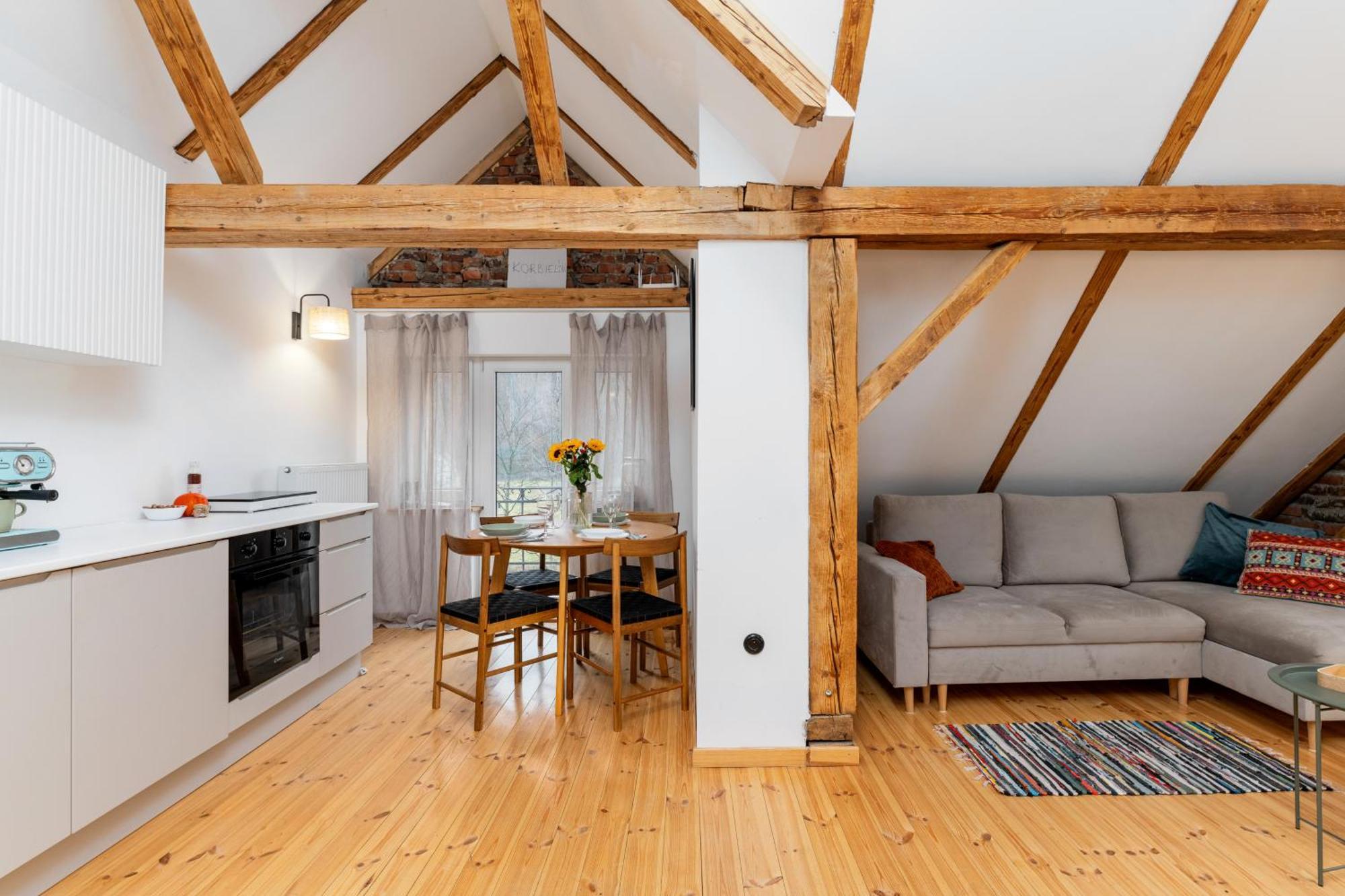 W Deski Dom Apartamenty Krzyzowa Bagian luar foto